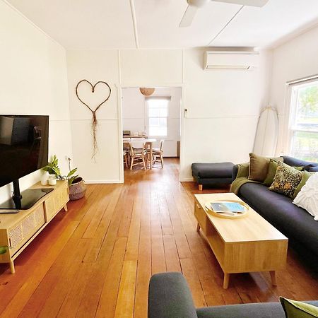 Charlie'S Beach House Byron Bay Exterior photo